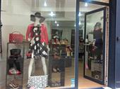 retail shop paris 18eme