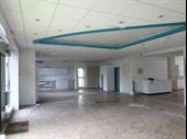 commercial space verny for