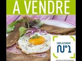 prime location creperie for