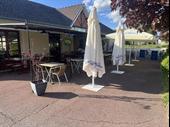 thriving cafe-restaurant tourist town