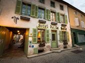 charming 16-room hotel with