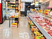 butcher rotisserie grocery store