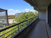 4-room apartment with balcony